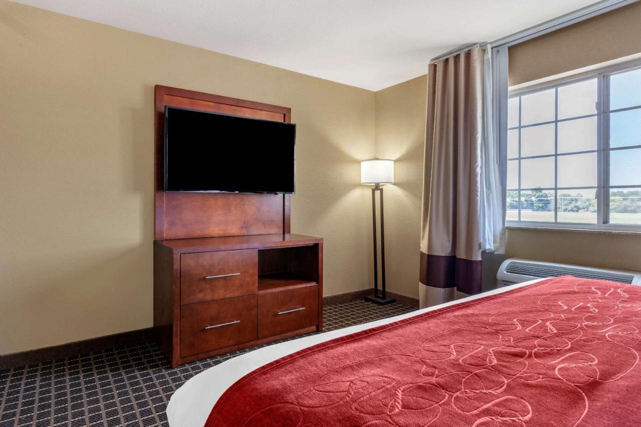 Comfort Suites Delavan - Lake Geneva Area Exterior foto