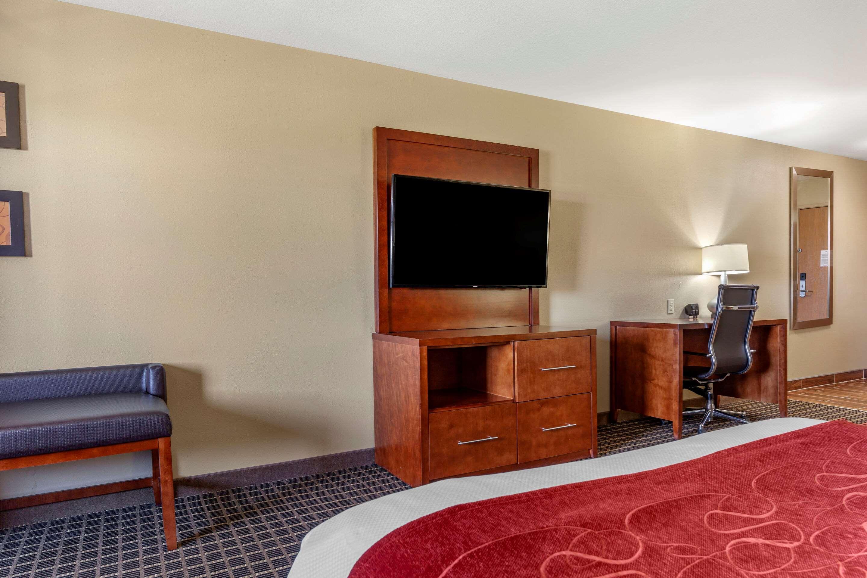 Comfort Suites Delavan - Lake Geneva Area Exterior foto